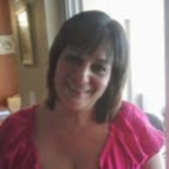 Meet your Posher, Angela - Picture 1 of 1